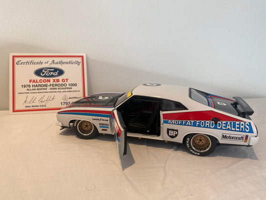 1:18 Falcon XB GT 1976 Hardie Ferodo 1000 Allan Moffat Vern Schuppan