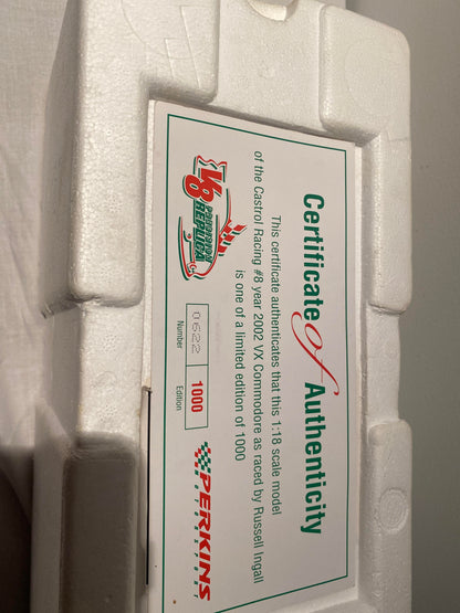 1:18  Castrol Commodore 2002 #8- Russell Ingall Carlectables